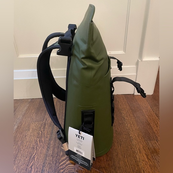 NWT Yeti Hopper M12 backpack soft cooler - Picture 15 of 15